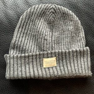 Hollister grey beanie